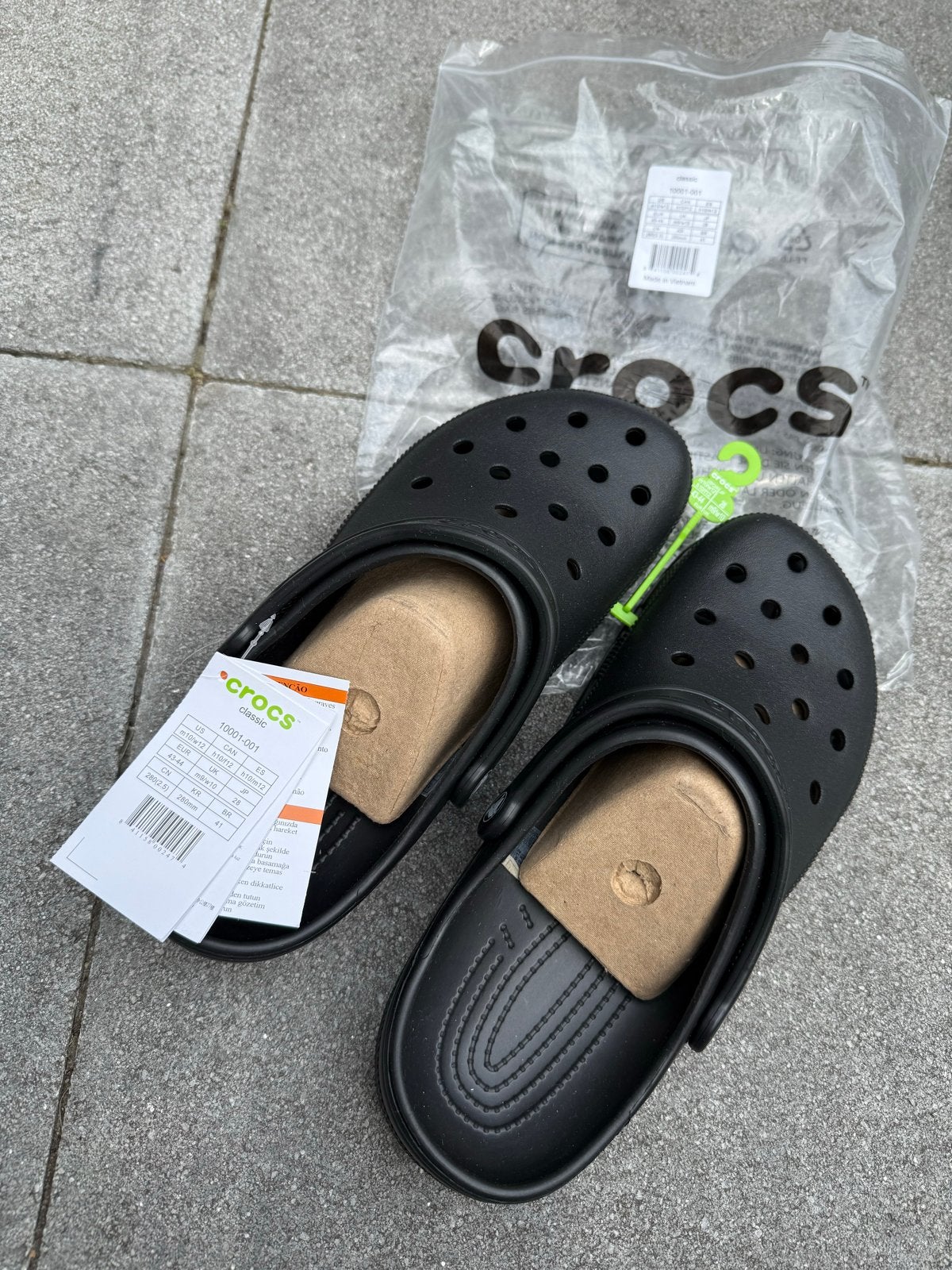 Crocs Classic Zwart Maat 43/44, Kleding | Dames, Schoenen, Ophalen of Verzenden, Nieuw, Zwart, Slippers