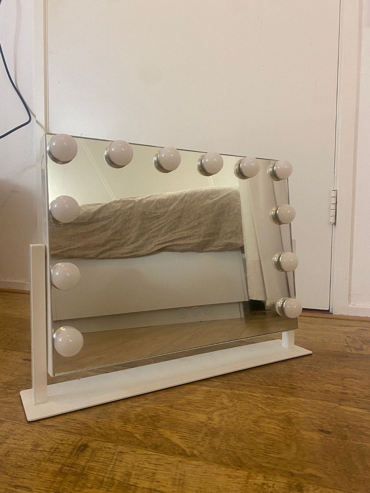 Novalie Hollywood Make-up Spiegel met Verlichting, Minder dan 50 cm, Ophalen of Verzenden, Zo goed als nieuw, Minder dan 100 cm