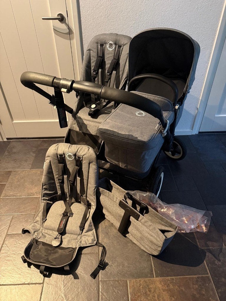 bugaboo donkey duo met nieuwe bekleding!! grey melange, Ophalen, Bugaboo, Zo goed als nieuw, Duowagen