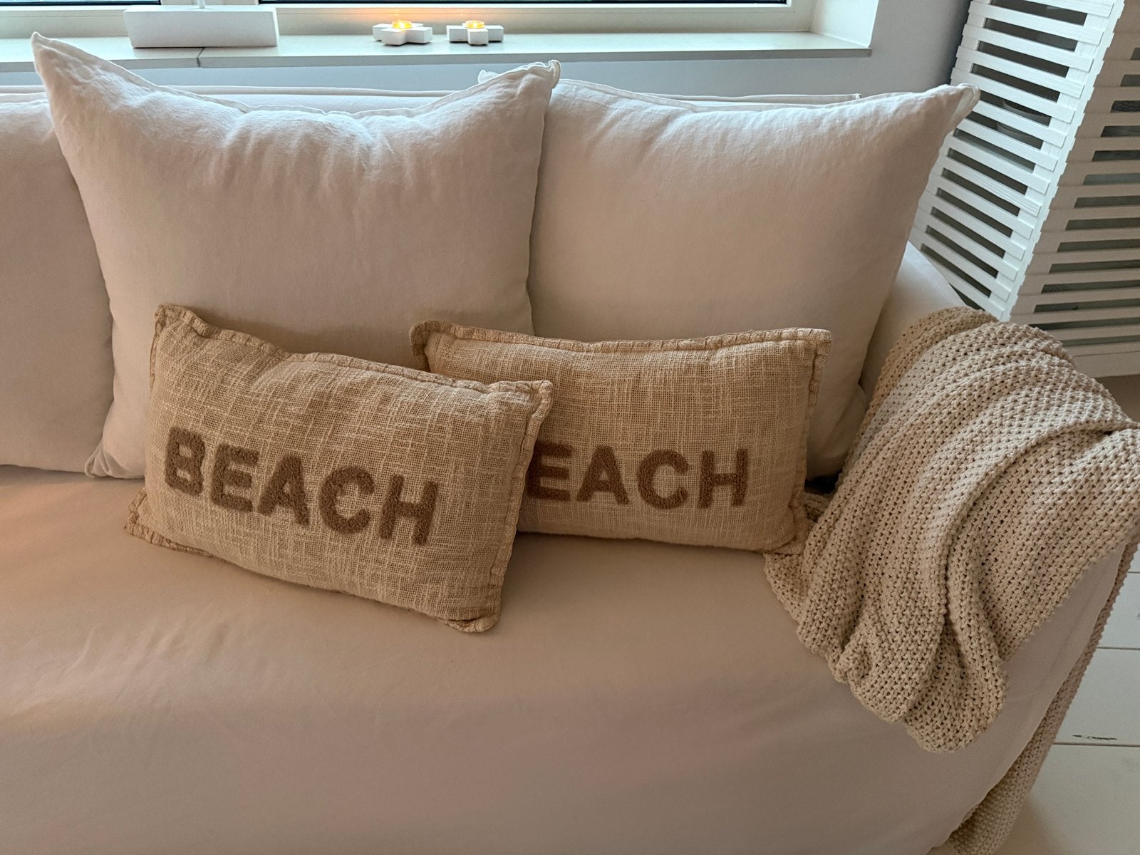 Loft Beach kussens MOET WEG, Inclusief binnenkussen, Beige, Nieuw, Ophalen of Verzenden
