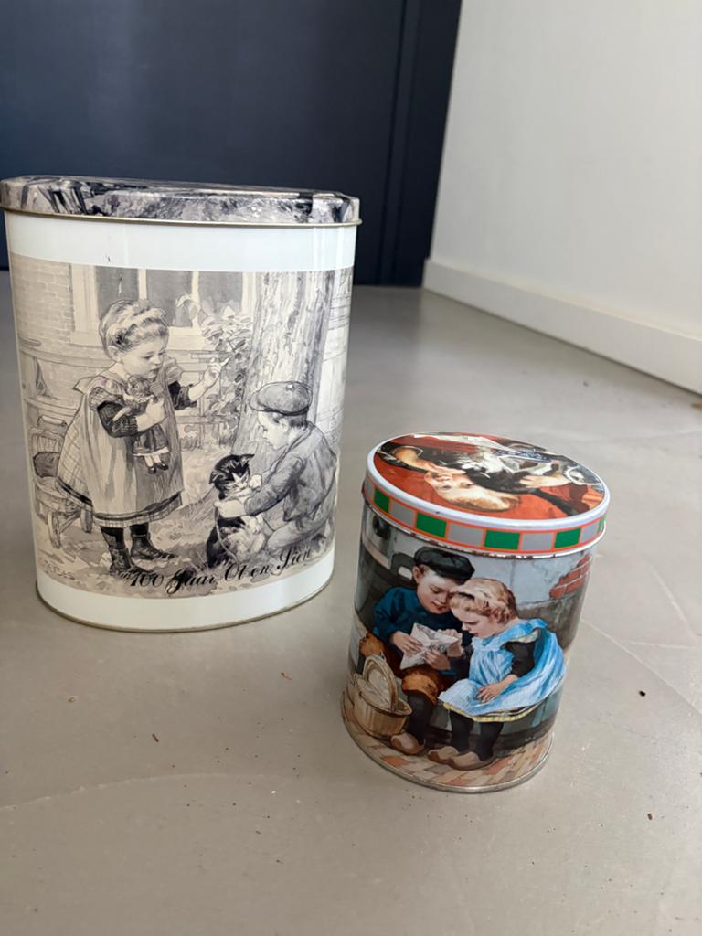 Twee vintage Ot en Sien blikken - Decoratief en nostalgisch, Verzamelen, Blikken, Ophalen of Verzenden, Gebruikt, Overige, Overige merken