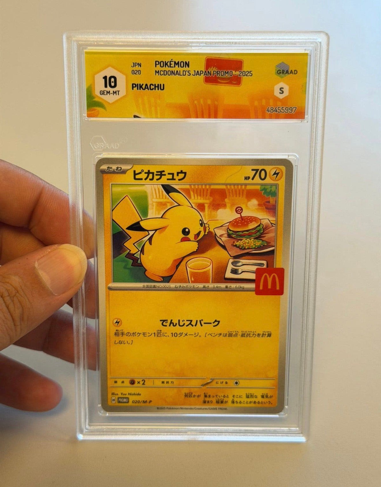 Pokémon Pikachu McDonald’s Japan 2025 020 020/M-P GRADE 10, Ophalen of Verzenden, Nieuw, Losse kaart, Foil