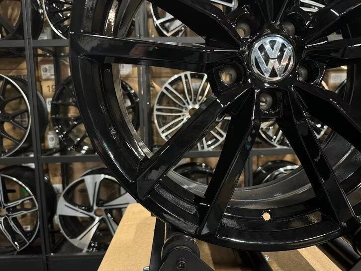 19'' PRETORIA look velgen 5X112 Golf 7 R GTI 8 8.5 T-ROC, Auto-onderdelen, Banden en Velgen, Ophalen of Verzenden, Nieuw, 20 inch