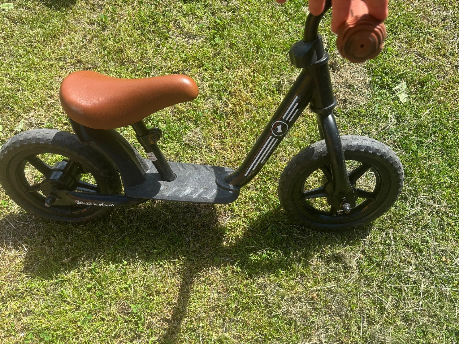 Zwarte loopfiets voor kinderen, Ophalen of Verzenden, Gebruikt, Loopfiets
