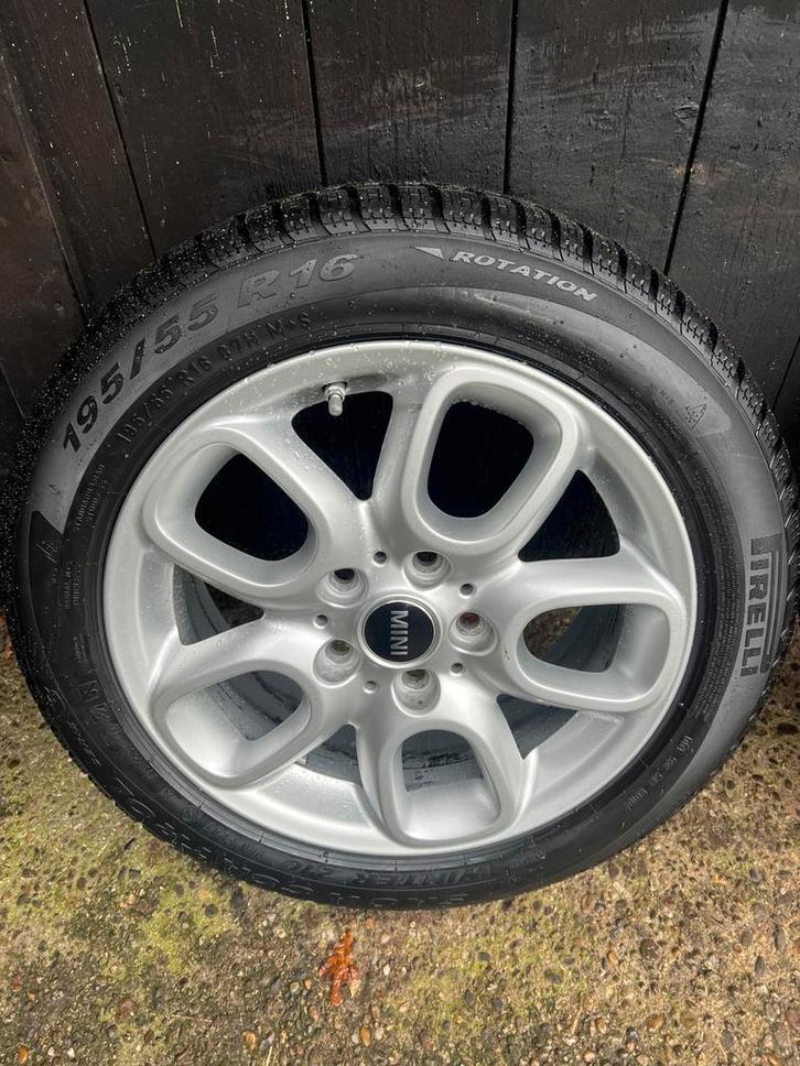 Originele mini Cooper velgen 5x112 195/55R16 TPMS winter 7mm, Niet ingevuld, Gebruikt, 16 inch, Banden en Velgen