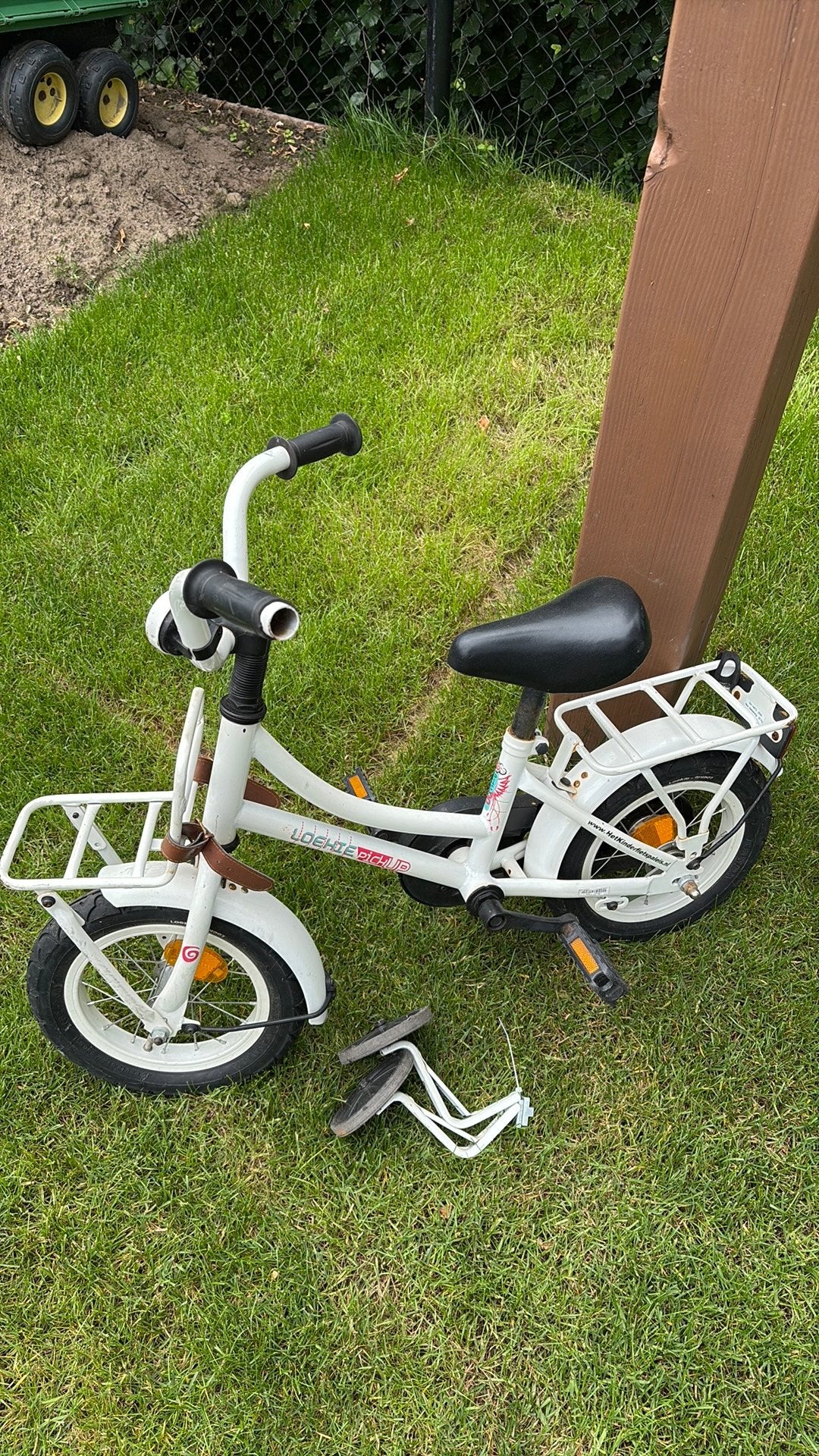 Loekie Pickup Kinderfiets 12inch–Incl.zijwieltjes–Nettestaat, Fietsen en Brommers, Ophalen, Terugtraprem, Zijwieltjes, Minder dan 16 inch
