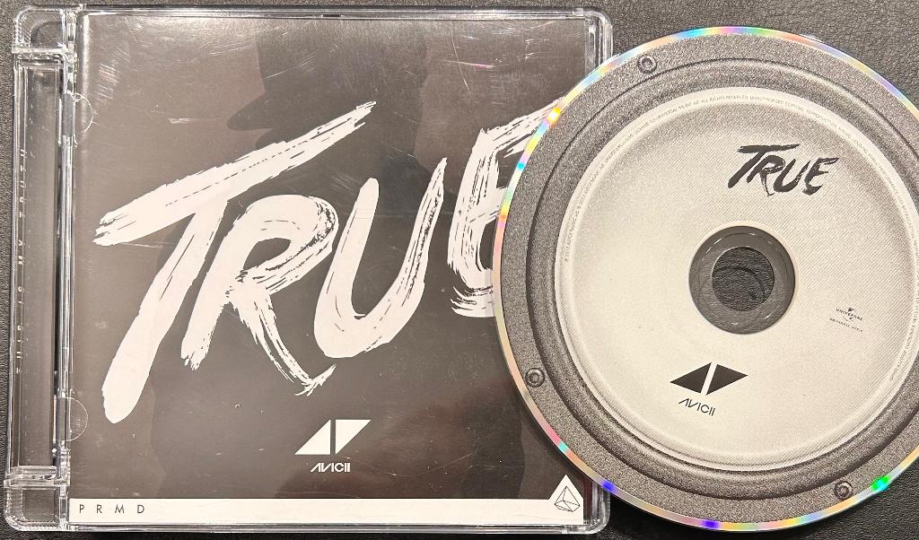 AVICII - True ( CD ), Ophalen of Verzenden, Zo goed als nieuw, Dance Populair