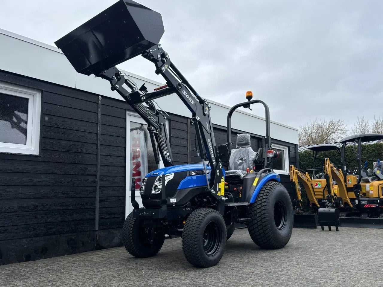 Solis 26 pk hydrostaat KS Edition met 500 KG voorlader op ga, Gebruikt, Tot 80 Pk, Overige merken, Tot 2500