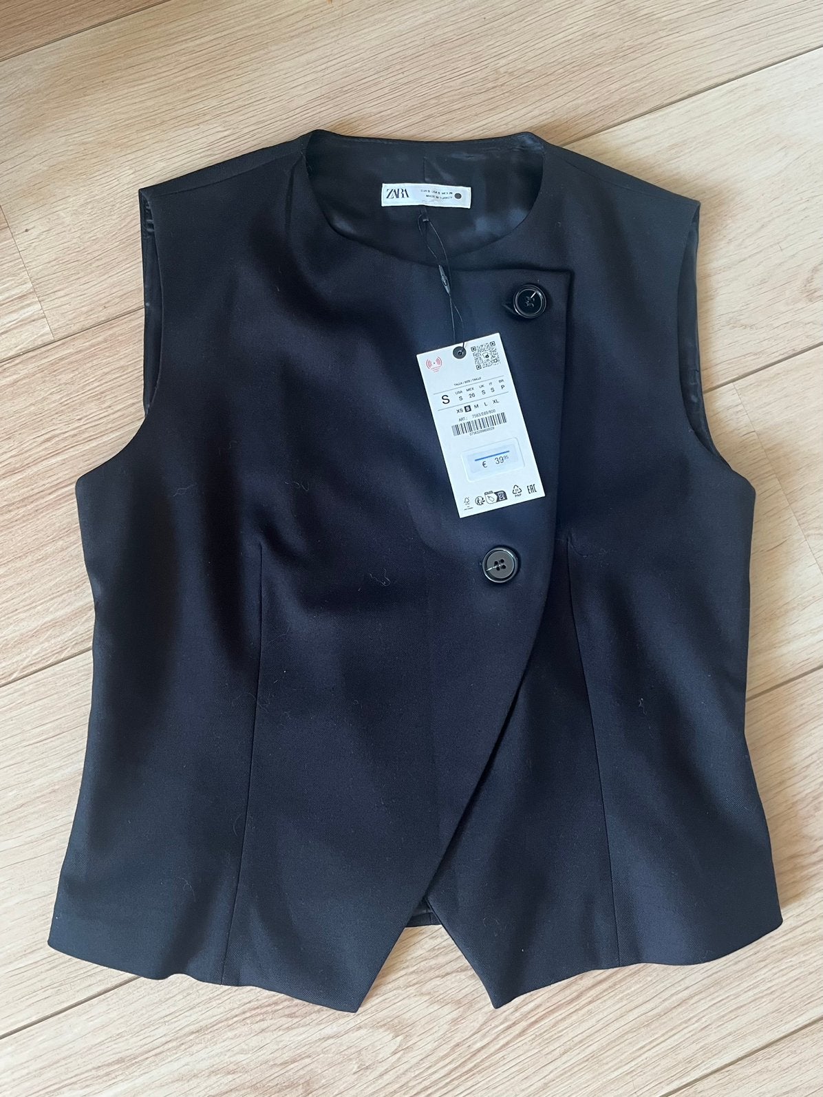 Viral schuine overslag gilet Zara 36, Ophalen, Nieuw, Maat 36 (S), Zwart