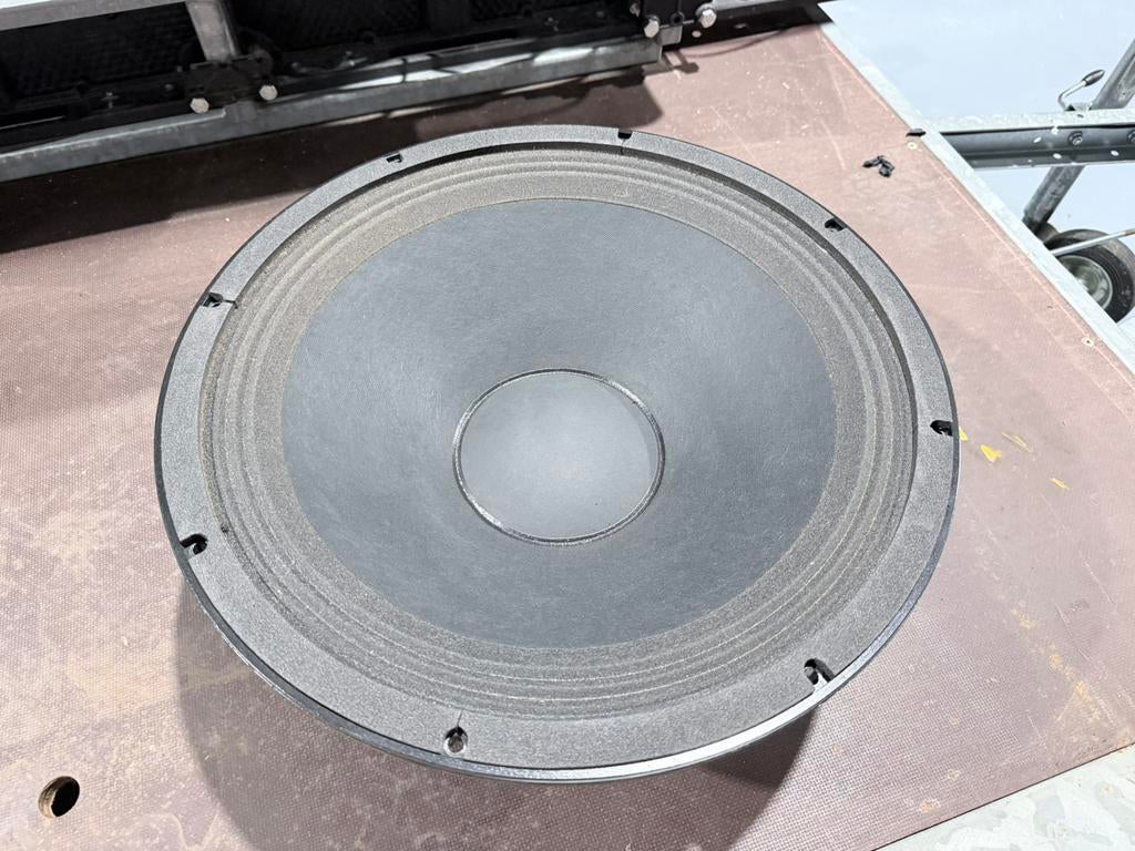 L-Acoustics HP BE 182 meerdere beschikbaar, Overige merken, Ophalen of Verzenden, Zo goed als nieuw, Minder dan 60 watt