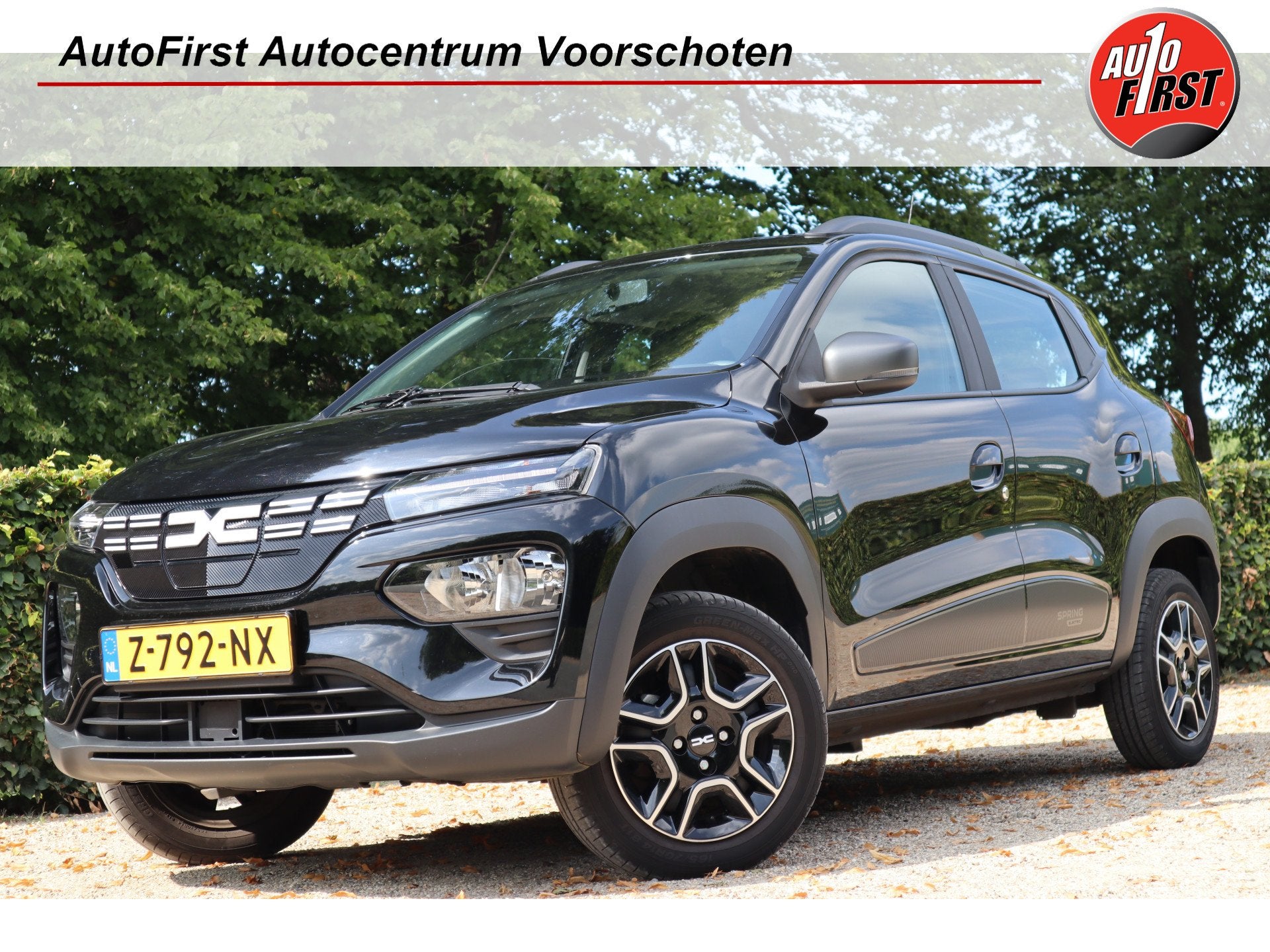 Dacia Spring Expression 27 kWh | Camera | Carplay | Lederen, Auto's, 12 maanden, Gebruikt, 234 min, Zwart