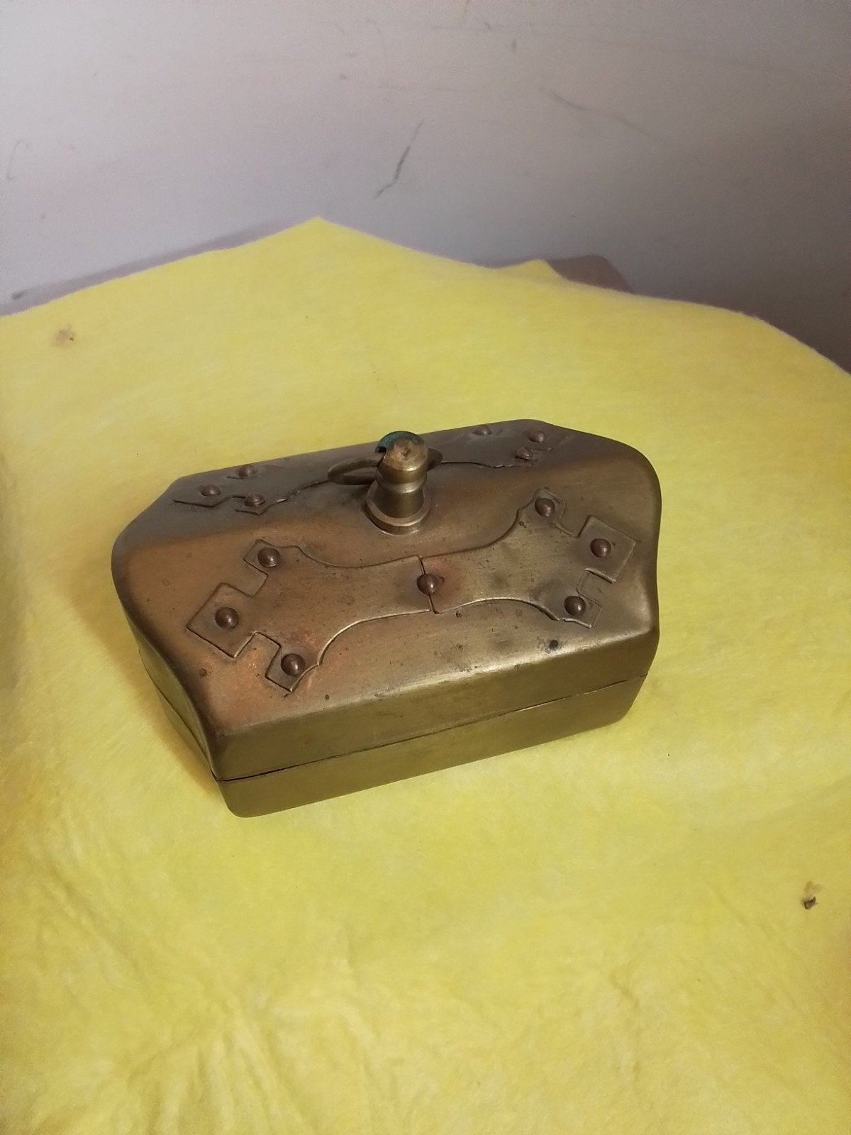 15450) mooi antiek koperen  snuisterijen kistje 10x6,5x4,5 c, Ophalen of Verzenden