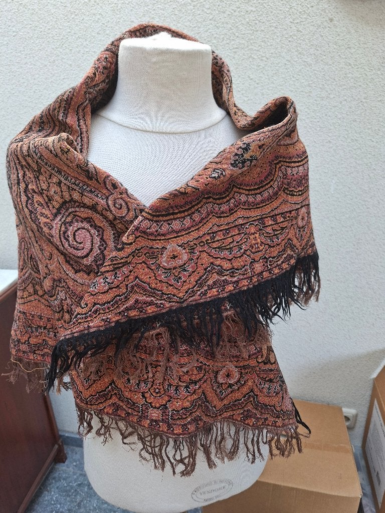 zeer oude stola, Kleding | Dames, Maat 46/48 (XL) of groter, Ophalen of Verzenden, Onbekend, Sjaal