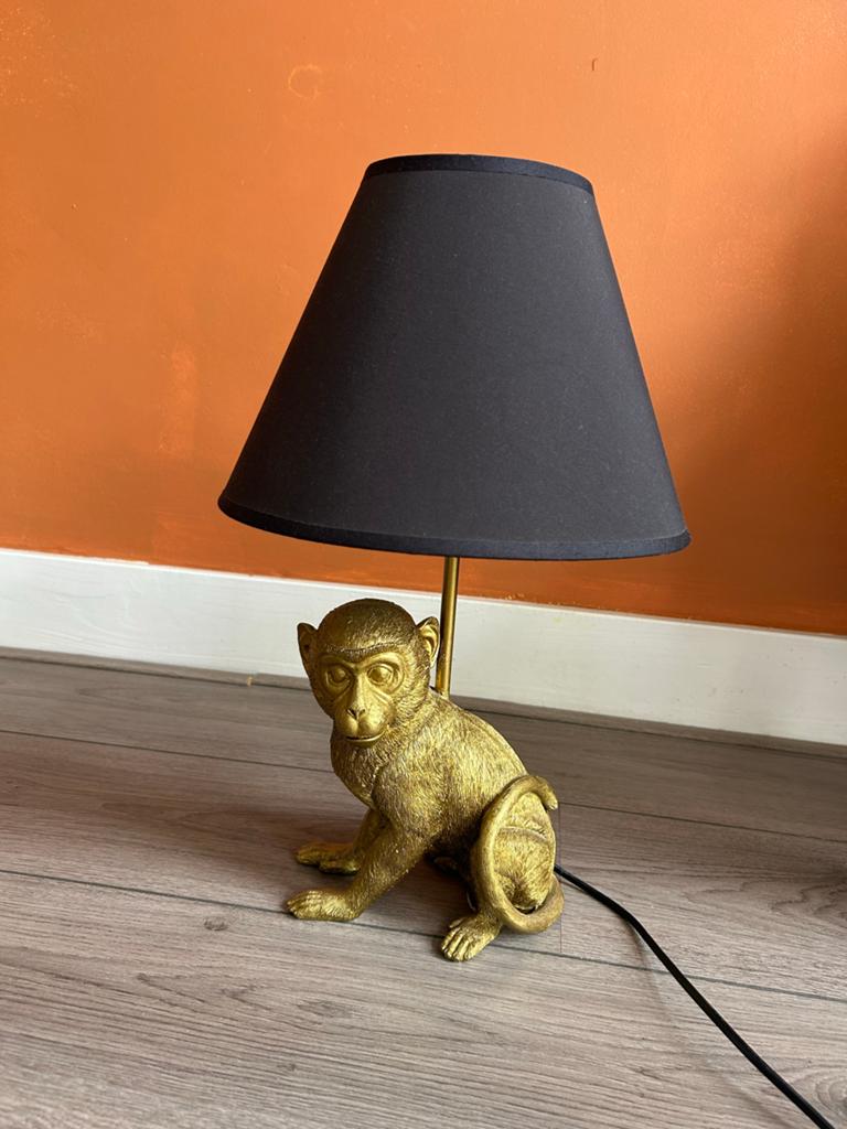 Gouden Aap Lamp met Zwarte Kap - Unieke Tafellamp, Ophalen, Zo goed als nieuw, Kunststof, Minder dan 50 cm