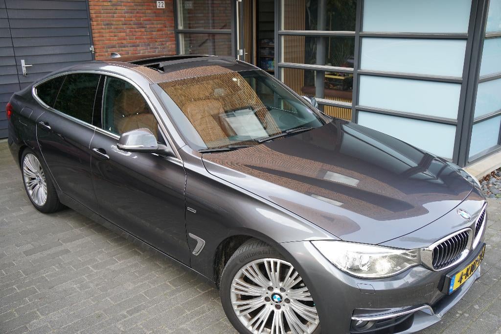 BMW 3-Serie GT 320i 184pk Aut 2013 Grijs, Auto's, Achterwielaandrijving, Euro 6, 4 cilinders, 1535 kg