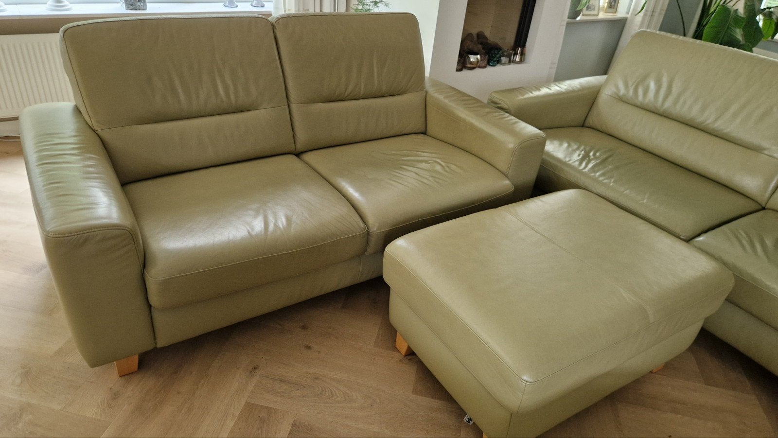 Montel 2- en 3-zits bankstel met poef, Ophalen, Gebruikt, Rechte bank, 200 tot 250 cm