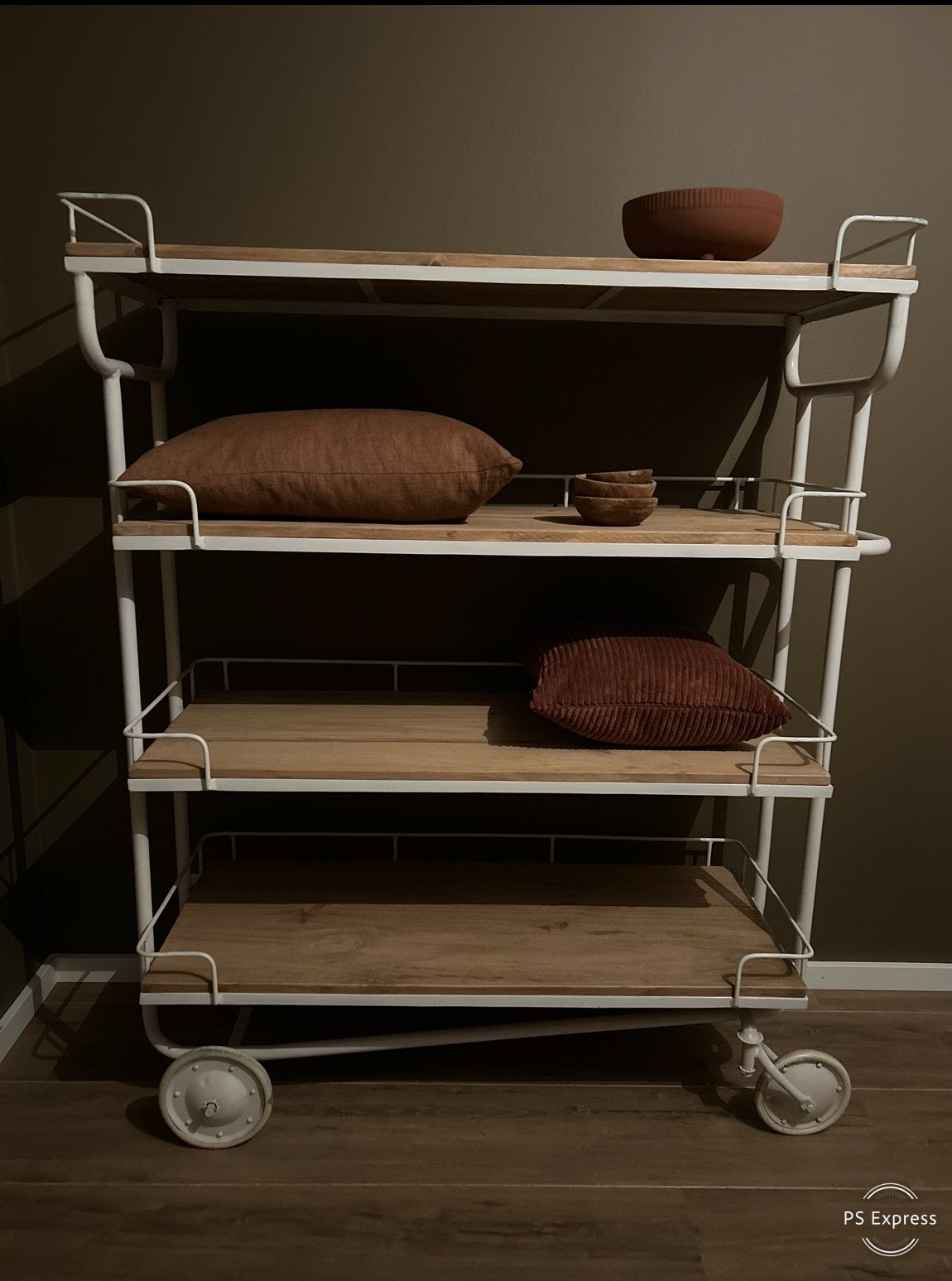 New Routz trolley, Ophalen, Zo goed als nieuw