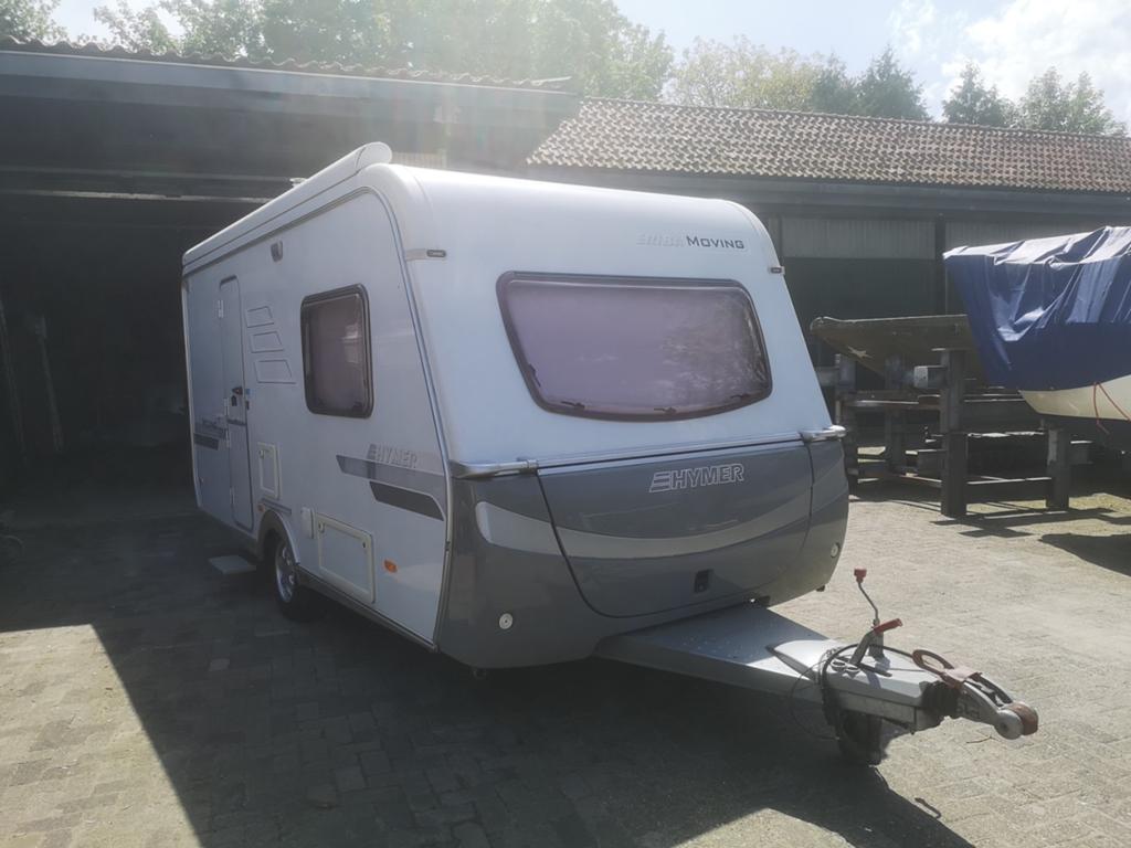 GERESERVEERD Eriba Hymer Moving 470, Luifel, Tot en met 2, Treinzit, Particulier