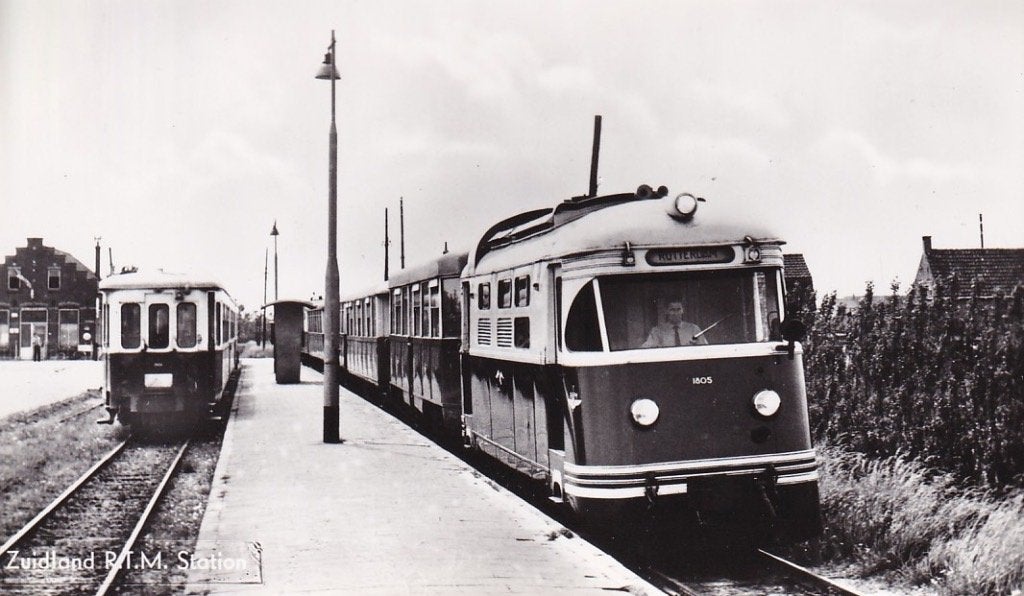 736C Zuidland Station R.T.M. lokaal spoor, dieseltram, Ophalen of Verzenden, 1960 tot 1980, Ongelopen, Zuid-Holland