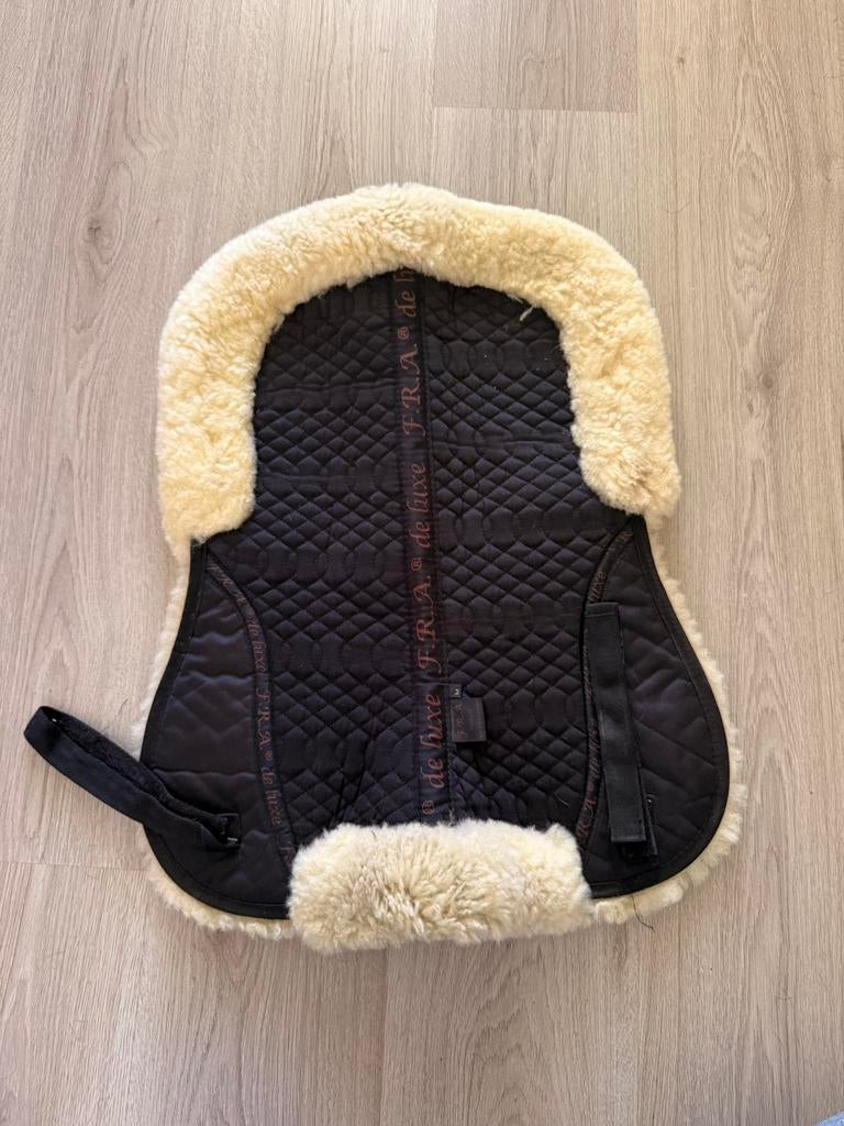 F.R.A. zadelonderlegger de luxe, Dieren en Toebehoren, Paarden en Pony's | Dekens en Dekjes, Ophalen, Overige merken, Cob (M)