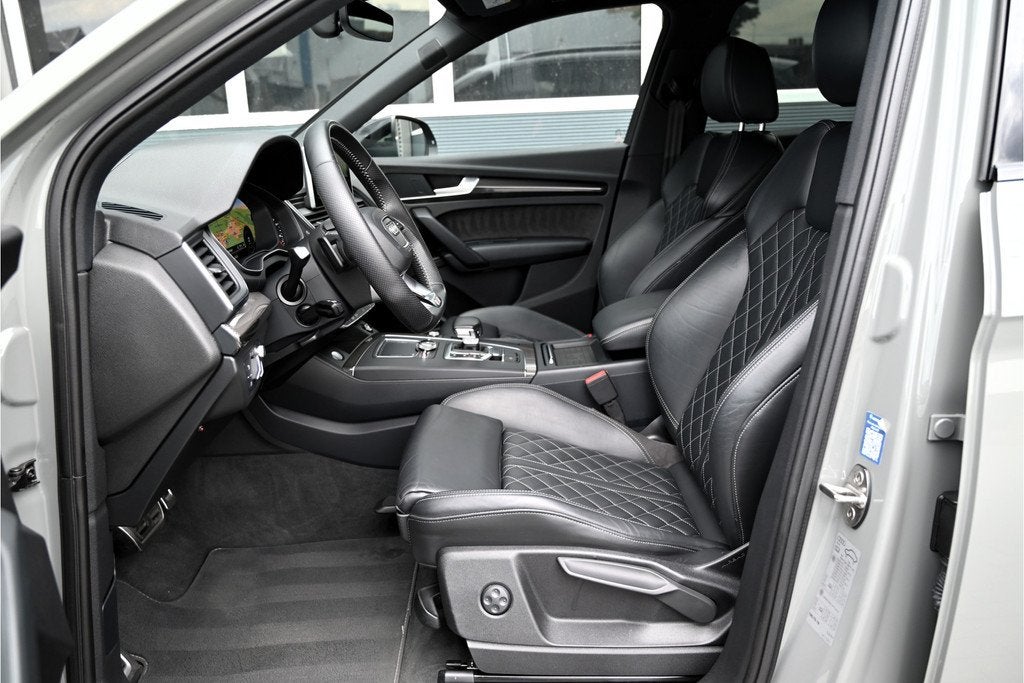 Audi Q5 2.0 TFSI QUATTRO / 3 X S-LINE / RS SEATS / CARBON /, Auto's, Audi, Automaat, Gebruikt, Euro 6, 4 cilinders