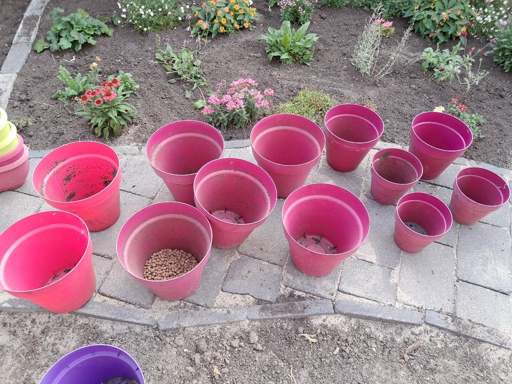 grote set roze bloempotten van Elho, Kunststof, Gebruikt, Minder dan 30 cm, Minder dan 60 cm