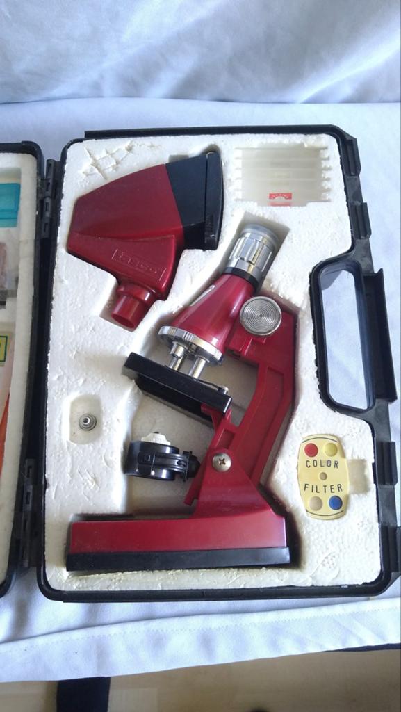 Microscoop set met koffertje kleurfilter, Ophalen of Verzenden, Gebruikt, Minder dan 400x