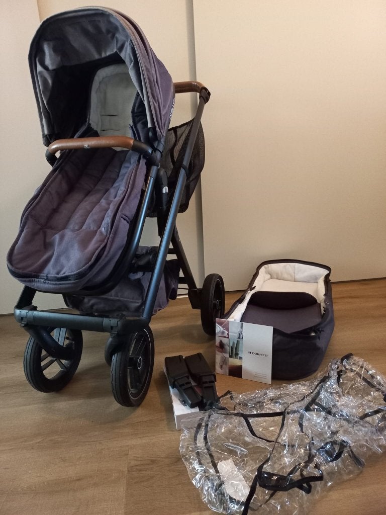 Dubatti One kinderwagen jeans, Kinderen en Baby's, Kinderwagens en Combinaties, Gebruikt, Verstelbare duwstang, Ophalen, Kinderwagen