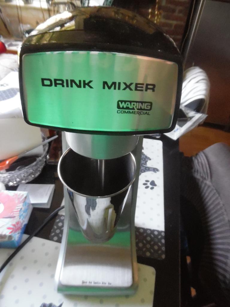 WARING milkshake mixer milkshaker NIEUW, Witgoed en Apparatuur, Keukenmixers, Nieuw, Ophalen of Verzenden, Vaatwasserbestendig