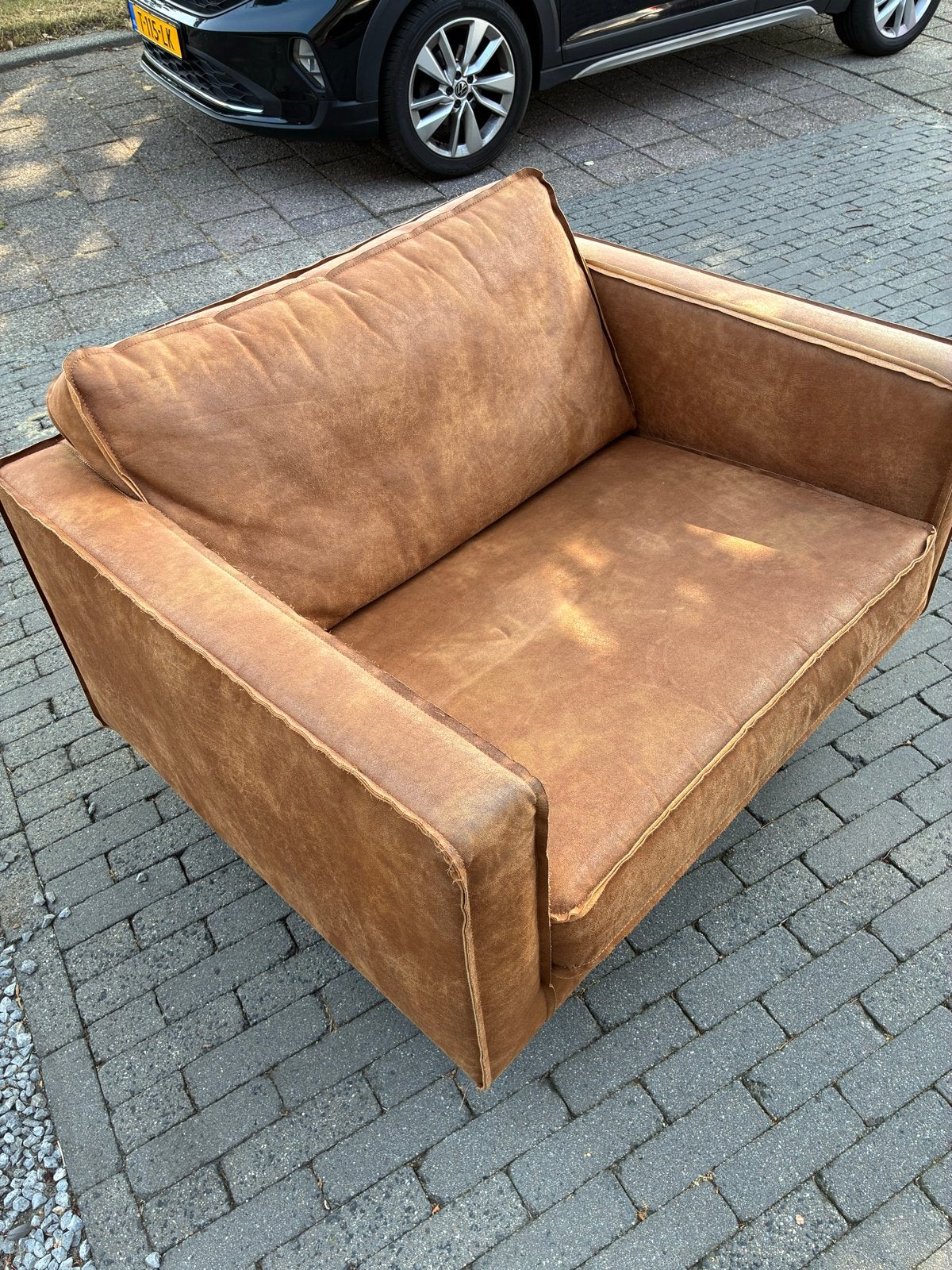 Comfortabele fauteuil in cognac kleur, Huis en Inrichting, Fauteuils, Ophalen, Overige materialen, Gebruikt, 75 tot 100 cm