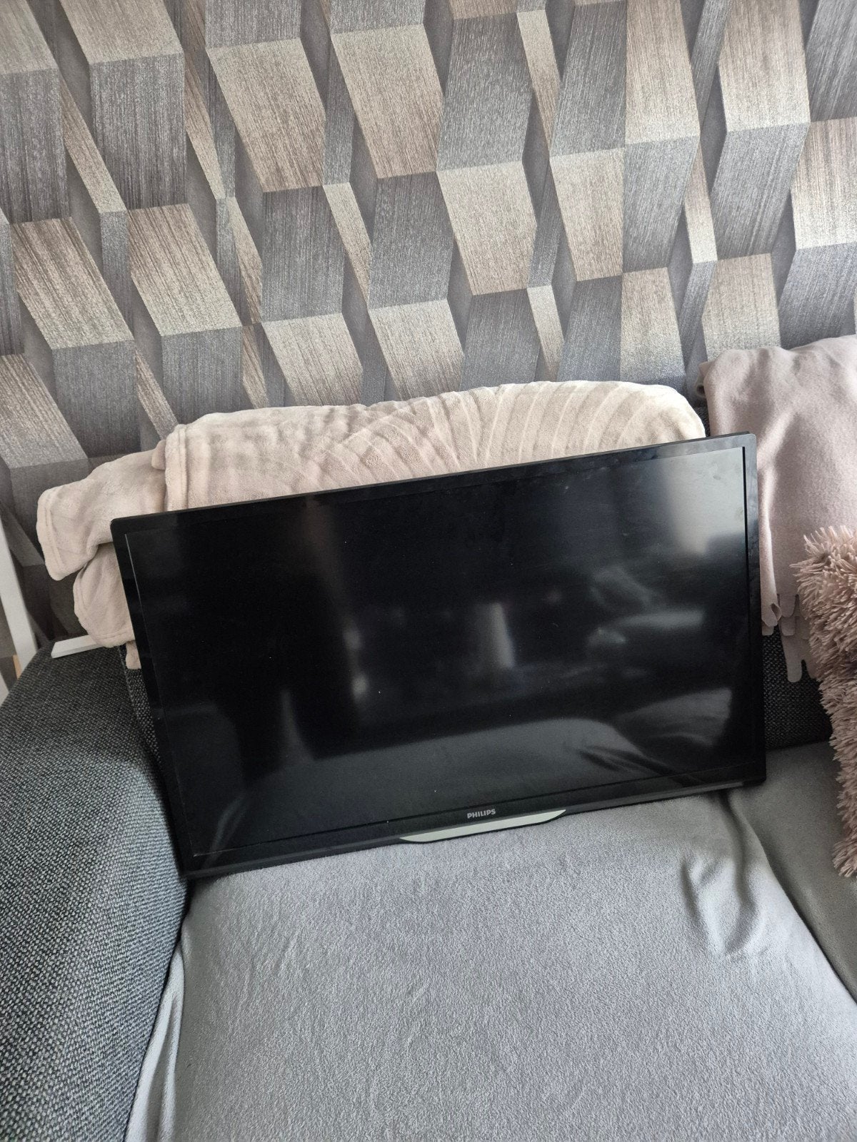 Philips TV - 80 cm - Full HD - Gebruikt, Philips, Gebruikt, 50 Hz, Ophalen of Verzenden