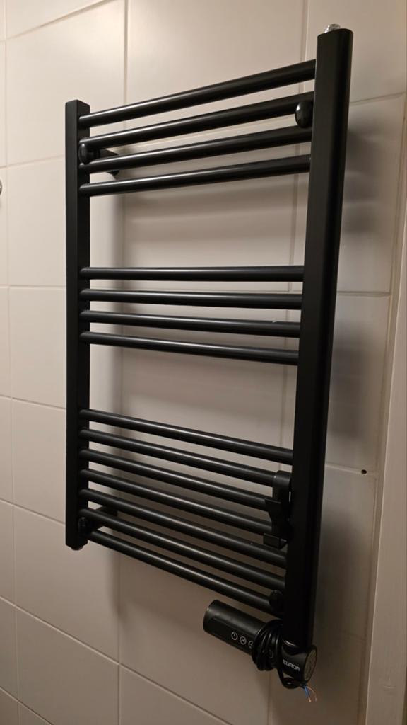 Eurom radiator / handdoek droger, Doe-het-zelf en Verbouw, Verwarming en Radiatoren, Ophalen, Minder dan 60 cm, Radiator, 80 cm of meer