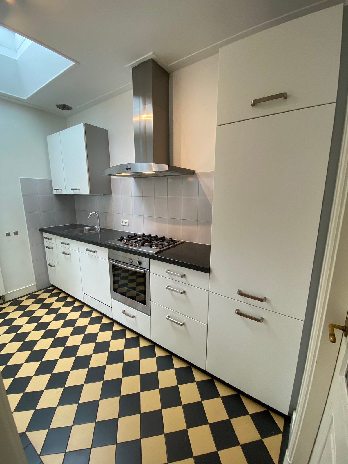 Complete keuken met Miele, Neff en Liebherr apparatuur, Ophalen, Gebruikt, Wit, Graniet of Steen