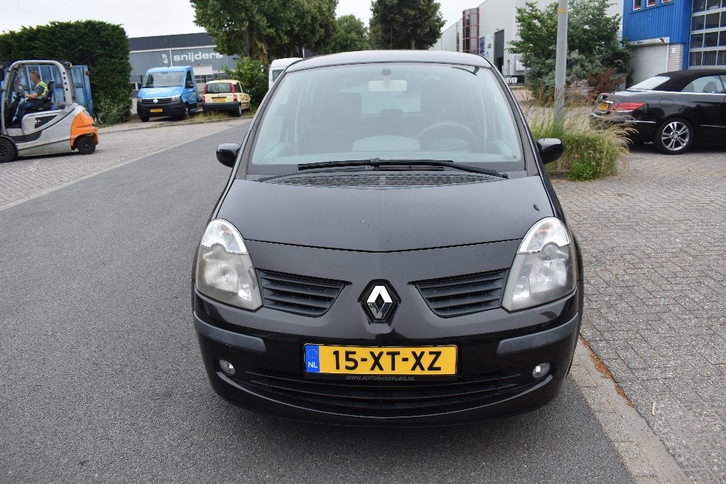 Renault Modus 1.2 TCE 74KW 2007 Zwart  WEINIG KM, Auto's, Renault, Voorwielaandrijving, 4 cilinders, 100 pk, Zwart