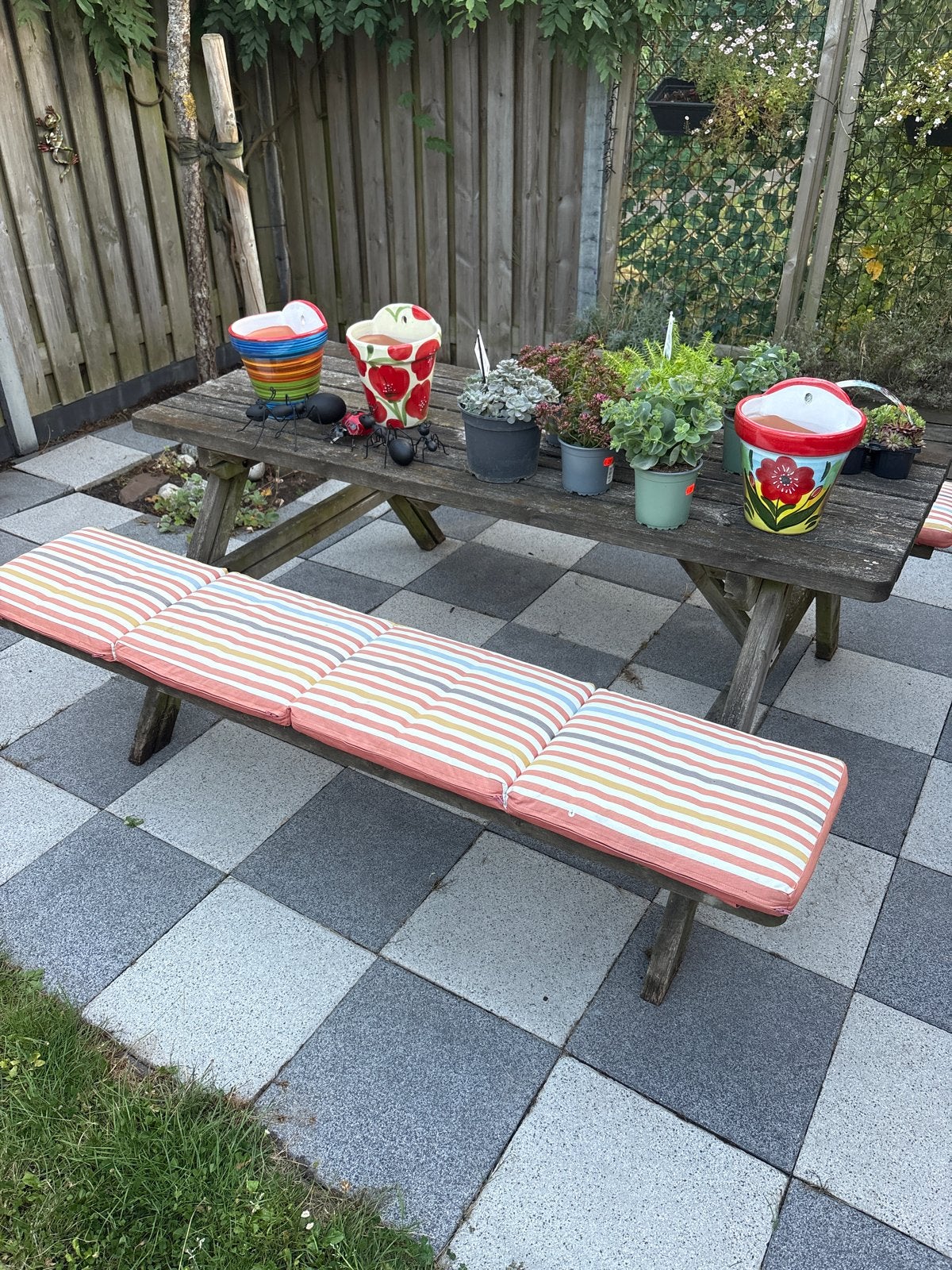 Houten picknickbank met kussens, Ophalen, Gebruikt, Rechthoekig, Hout