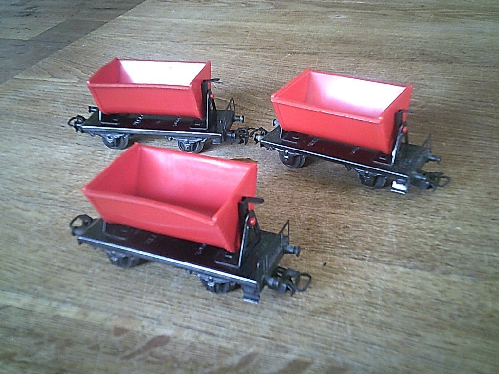 Marklin HO 3 Kiepwagons met kiepstang nr. 4513, Hobby en Vrije tijd, Wisselstroom, Gebruikt, Wagon, Ophalen of Verzenden