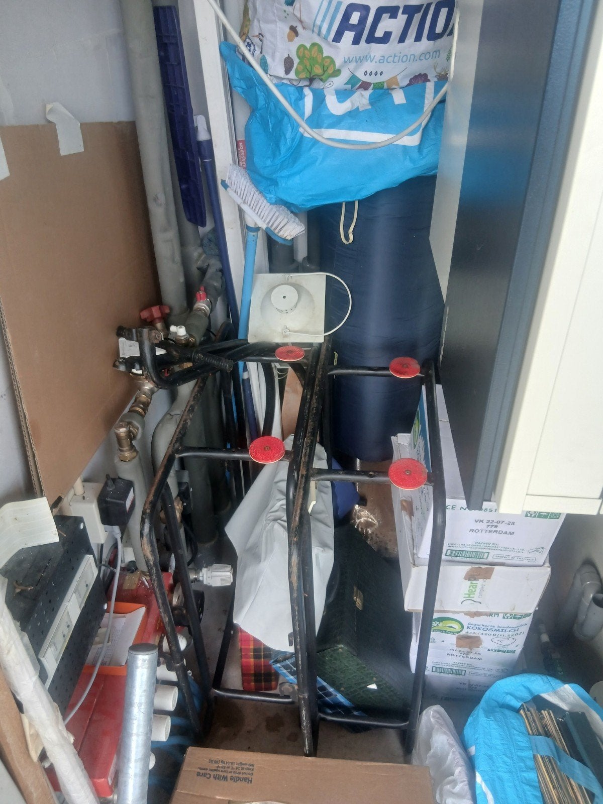Twee fietsaanhangers zonder wielen en binnenbak, Ophalen, Gebruikt, Overige typen, 80 kg of meer