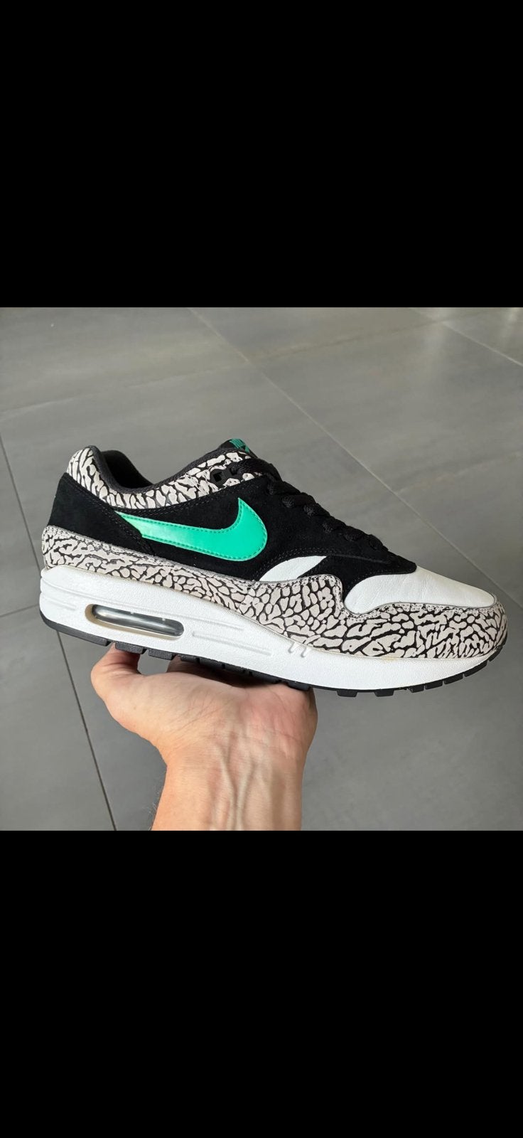 Nike Air max 1 Atmos Elephant, Ophalen of Verzenden, Zo goed als nieuw, Overige kleuren
