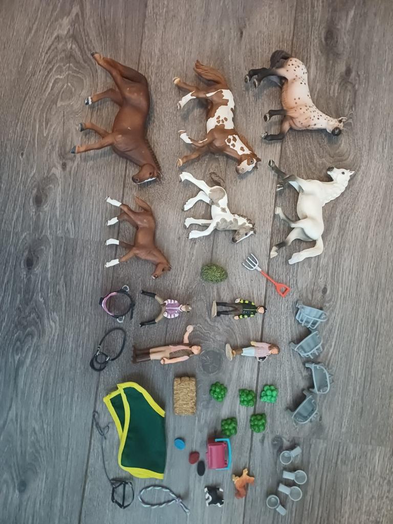 Schleich Manege 42344 met extra's - Zo goed als nieuw!, Ophalen of Verzenden