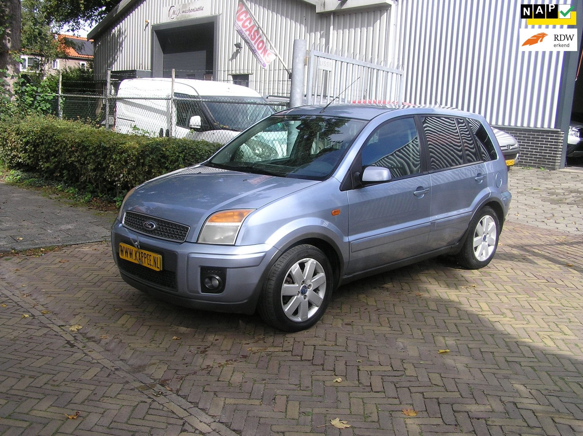 Ford Fusion 1.6-16V Futura nap pas airco nieuwe kopeling, Auto's, Voorwielaandrijving, 1596 cc, Gebruikt, 49 €/maand
