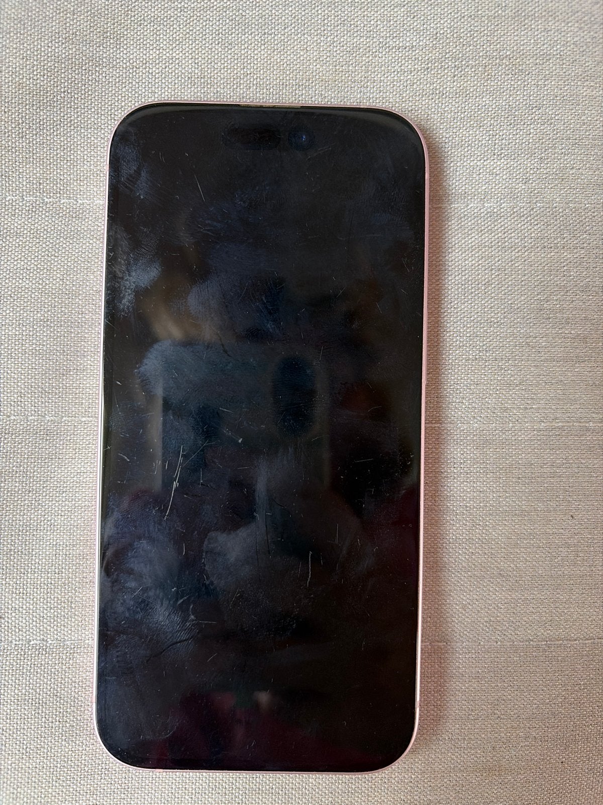 Apple iPhone 15 - Roze - Gebruikt, Telecommunicatie, Mobiele telefoons | Apple iPhone, 83 %, IPhone 15, Ophalen of Verzenden, Zonder abonnement