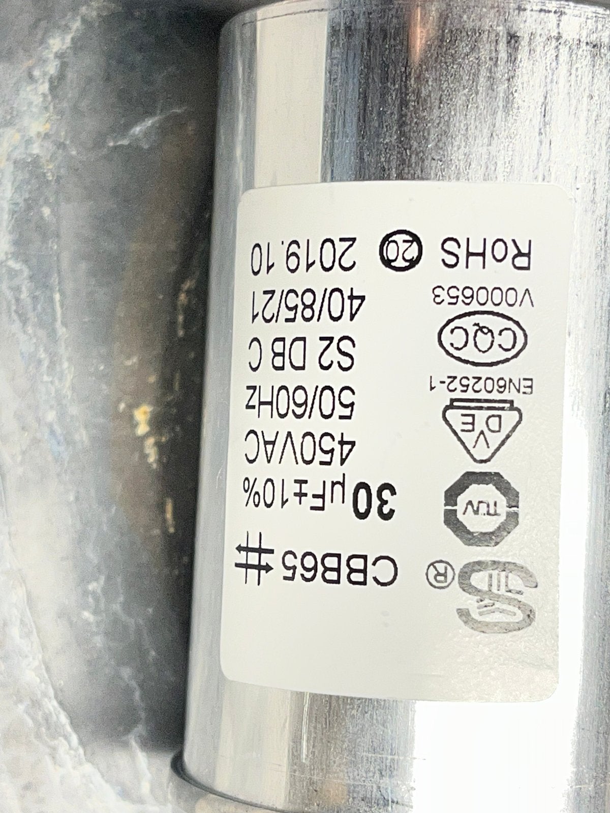 Condensator CBB65. 30uF, Ophalen of Verzenden, Zo goed als nieuw