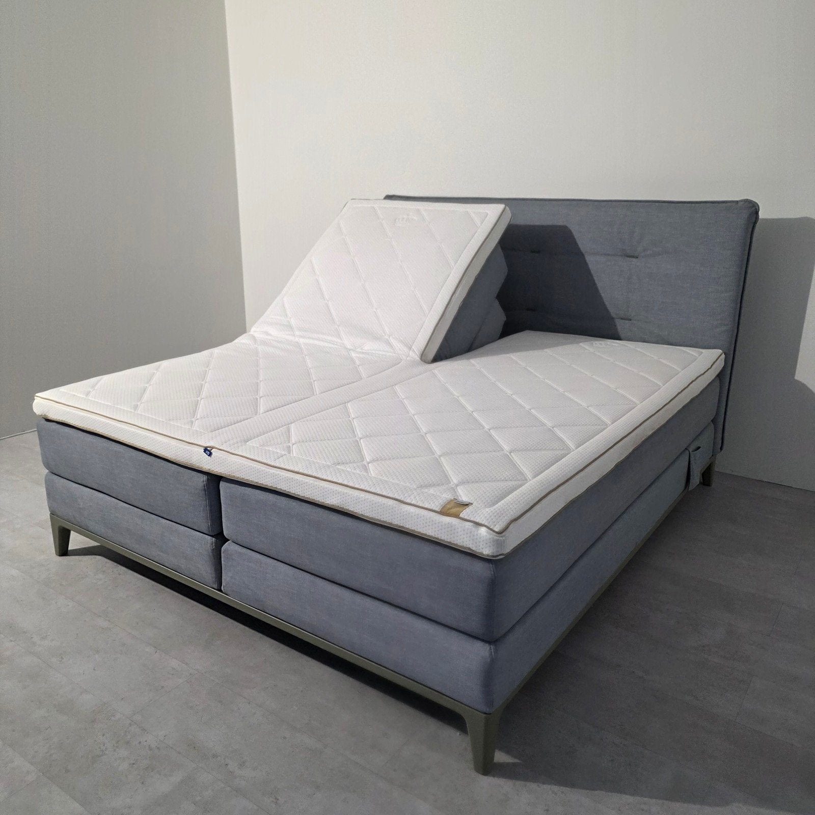 Boxspring Auping Criade 200x220 Elektrisch 2M + Prestige Top, Verstelbaar, 210 cm, Tweepersoons, Ophalen of Verzenden