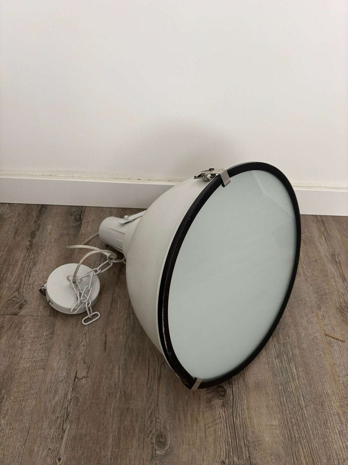 Industriële hanglamp lichtgrijs - Brent E27 Max.60W, Ophalen, Gebruikt, Metaal