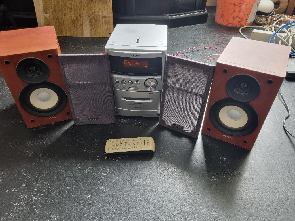 Sony Miniset - MP3/CD/Tape + 2 boxen + AB, Ophalen, Microset, Sony, Tuner of Radio