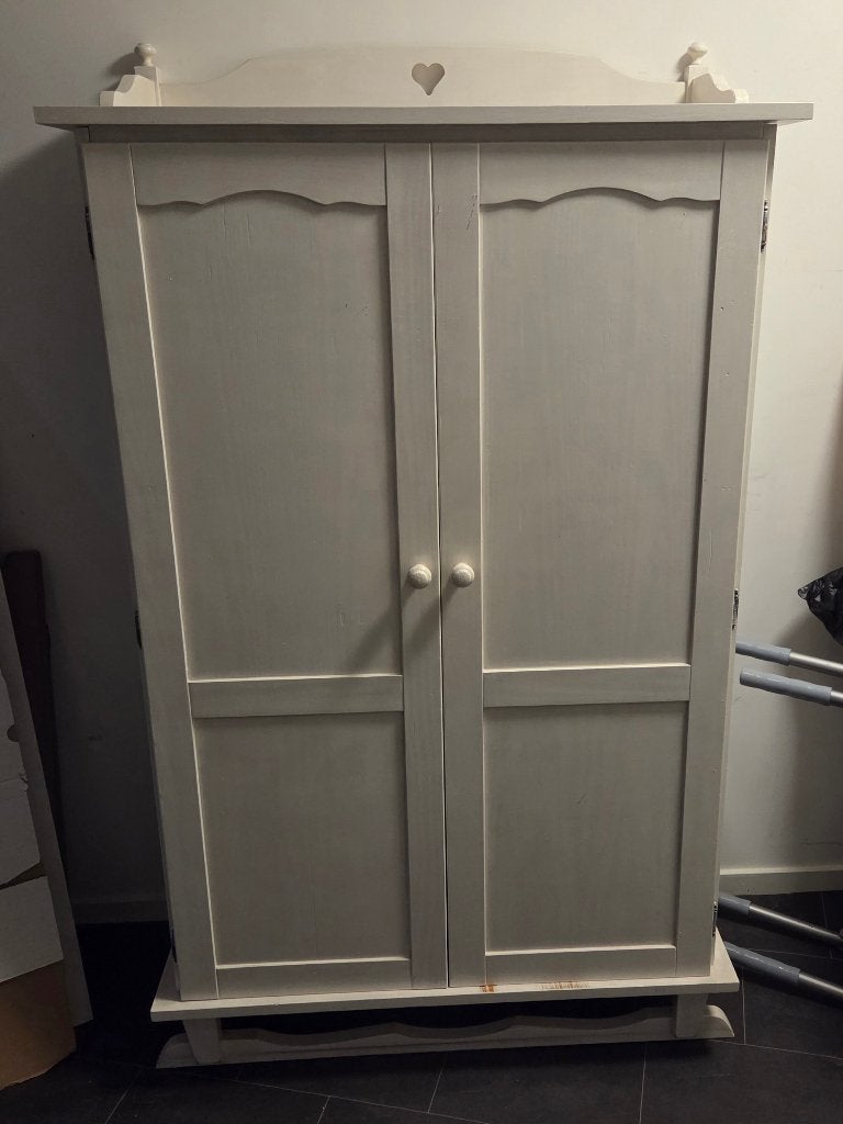 Kastje (kleren, speelgoed), Kinderen en Baby's, Kinderkamer | Commodes en Kasten, Ophalen, Gebruikt, 105 cm of meer, Voetruimte