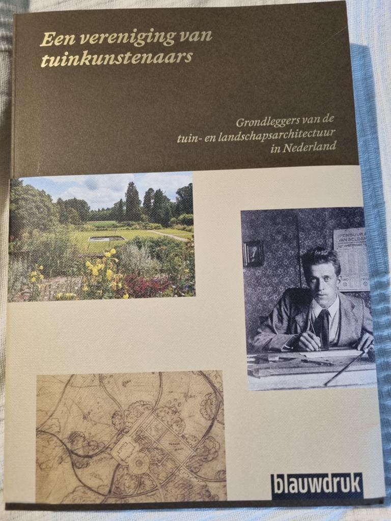 Een vereniging van tuinkunstenaars - Landschapsarchitectuur, Boeken, Ophalen of Verzenden, Zo goed als nieuw, Architectuur algemeen