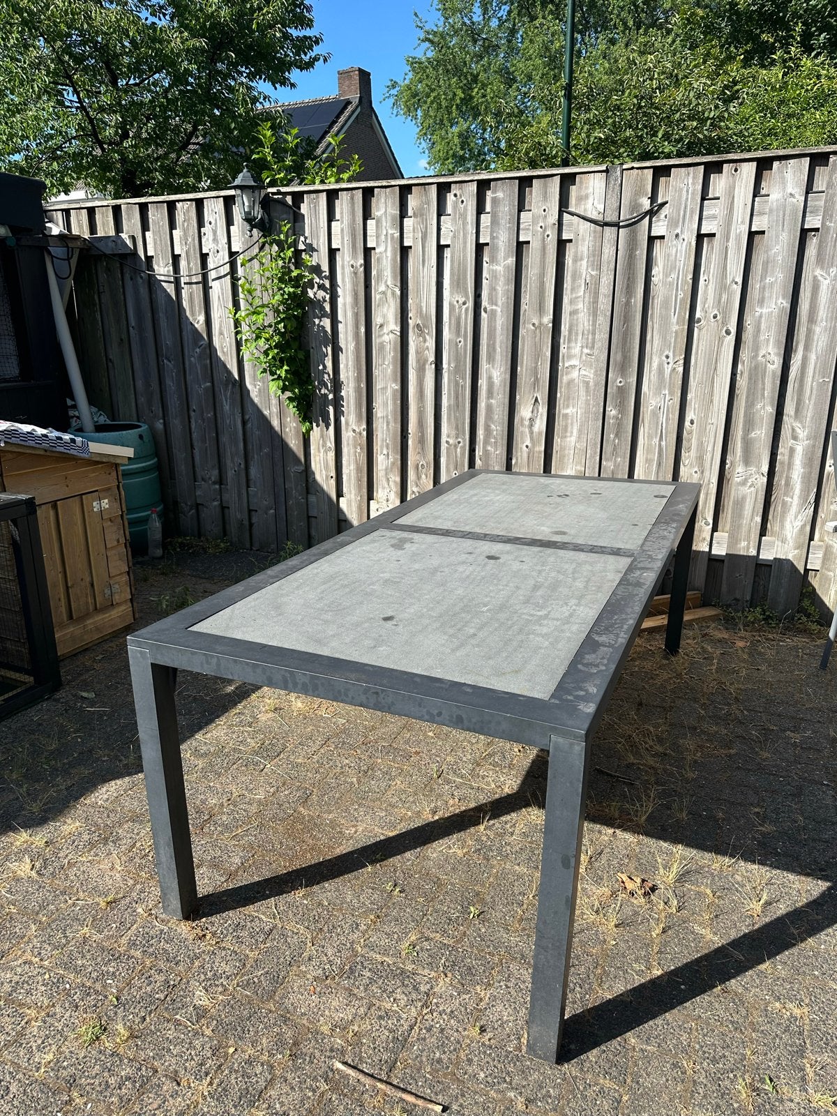 Tuintafel met stenen platen - Lichtgewicht, Ophalen, Gebruikt, Rechthoekig, Overige materialen