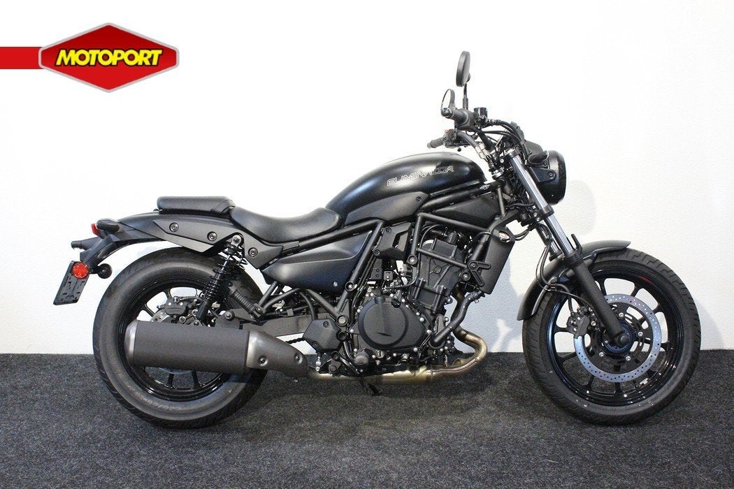 Kawasaki ELIMINATOR 500 (bj 2024), Motoren, Motoren | Kawasaki, Chopper, Bedrijf, Info@kawasaki.nl, Jacobus Spijkerdreef 1-3
2132 PZ  Hoofddorp, NL