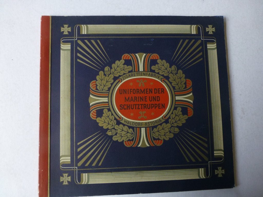 Plaatjesalbum Duitse uniformen Marine en koloniën.  Uit 1933, Ophalen of Verzenden, Zo goed als nieuw, Plaatjesalbum
